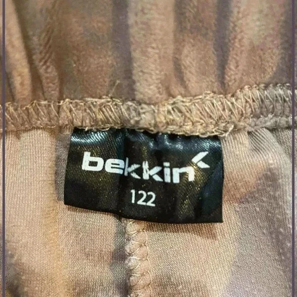 Calça menina – Bekkin – Veludo – Tamanho 6 anos – Muito bom estado – photo 3